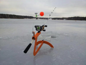 рыболовные снасти для зимней рыбалки на течении